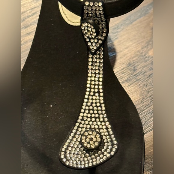 Enzo Angiolini Beautiful Black Open Toe Rhinestones Heels size 5. Pre owned - Picture 2 of 5